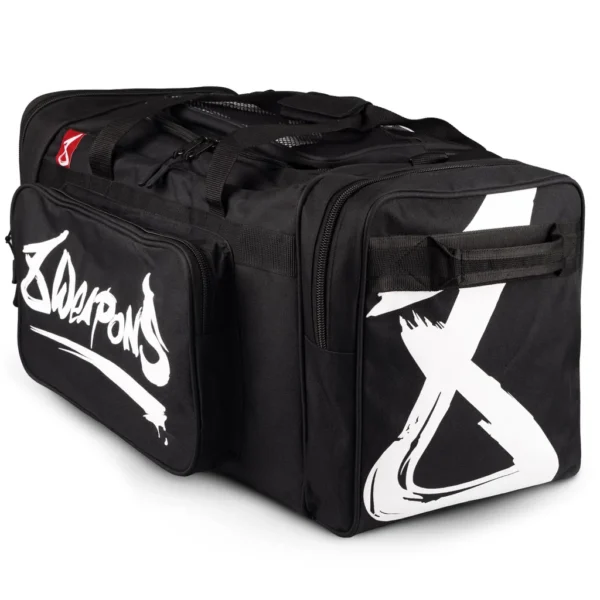 8 Vapen Sportväska Svart
