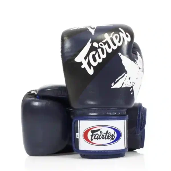 Fairtex Boxningshandskar i naturläder BGV1 Nation Blue